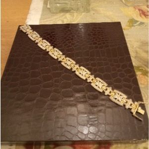 9.25 Bracelet,with intricate design of Butterflies